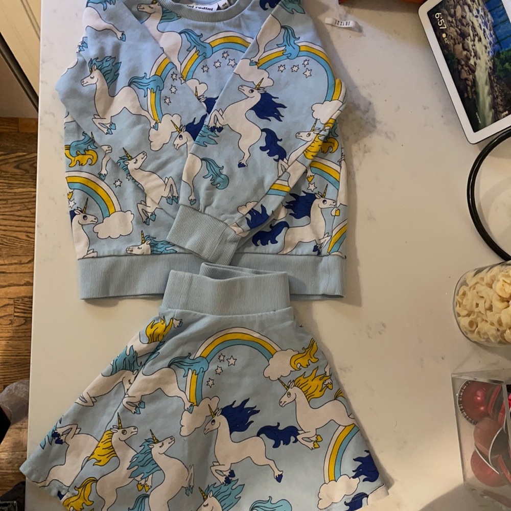 Mini Rodini Organic Unicrn Sweatshirt/swing skirt